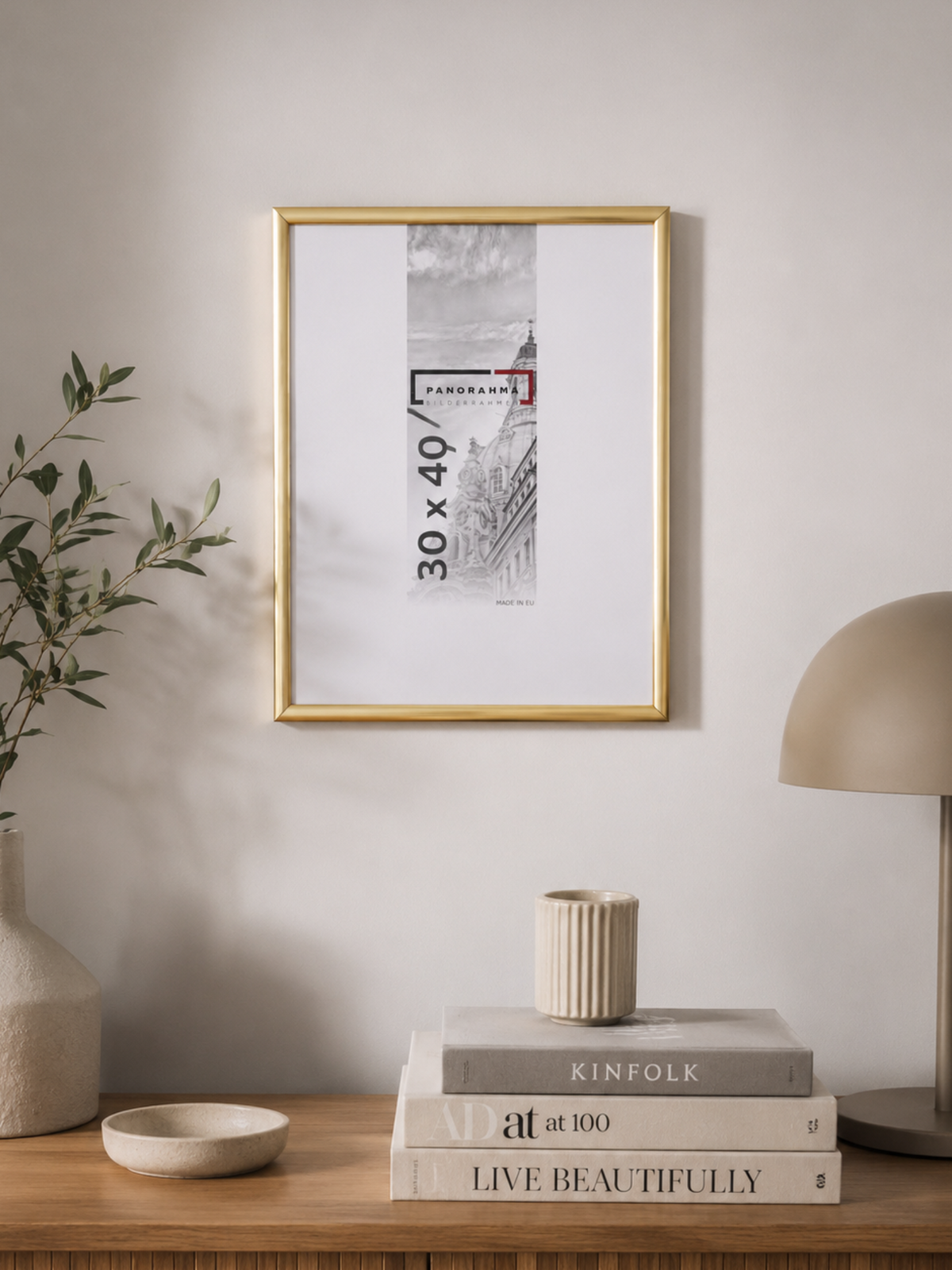 Kunststoff Bilderrahmen in Gold in der Größe 30x40