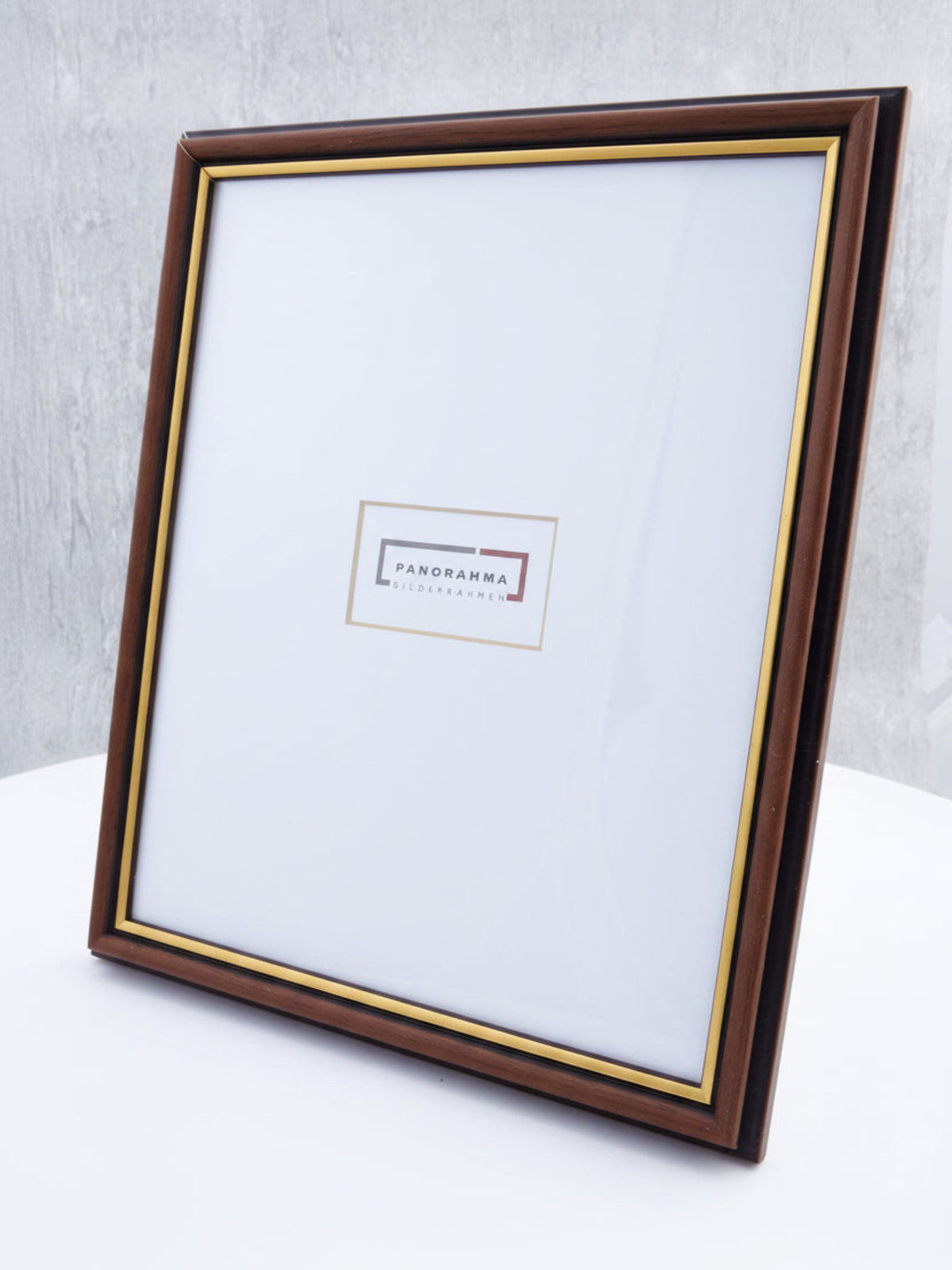 Bilderrahmen aus Holz in Braun Gold in der Größe 30x40